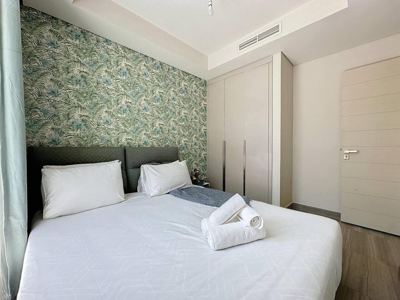 Key View - Aquilegia Villa, Damac Hills Dubai Dış mekan fotoğraf